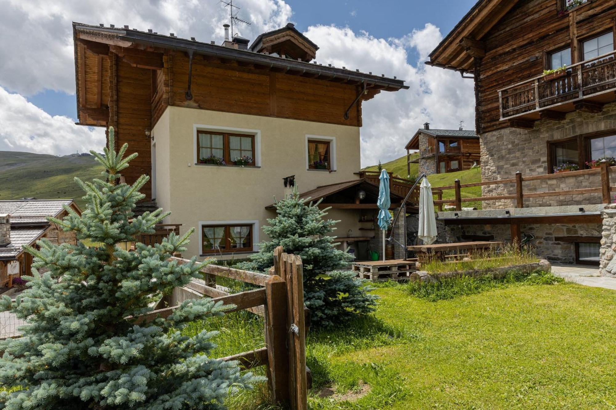 Pianeta Oro Avamposto Meteo Apartamento Livigno Exterior foto