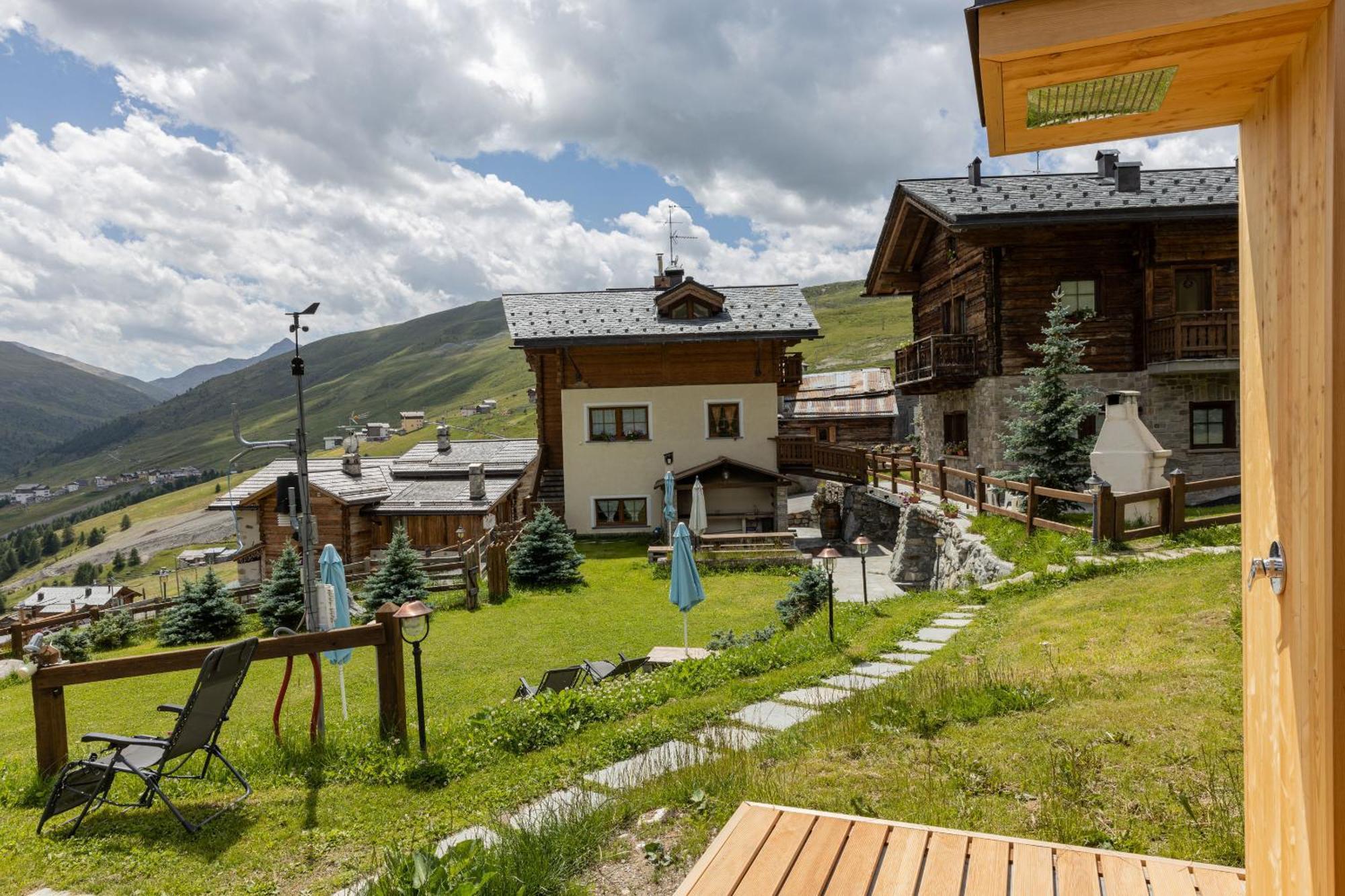 Pianeta Oro Avamposto Meteo Apartamento Livigno Exterior foto