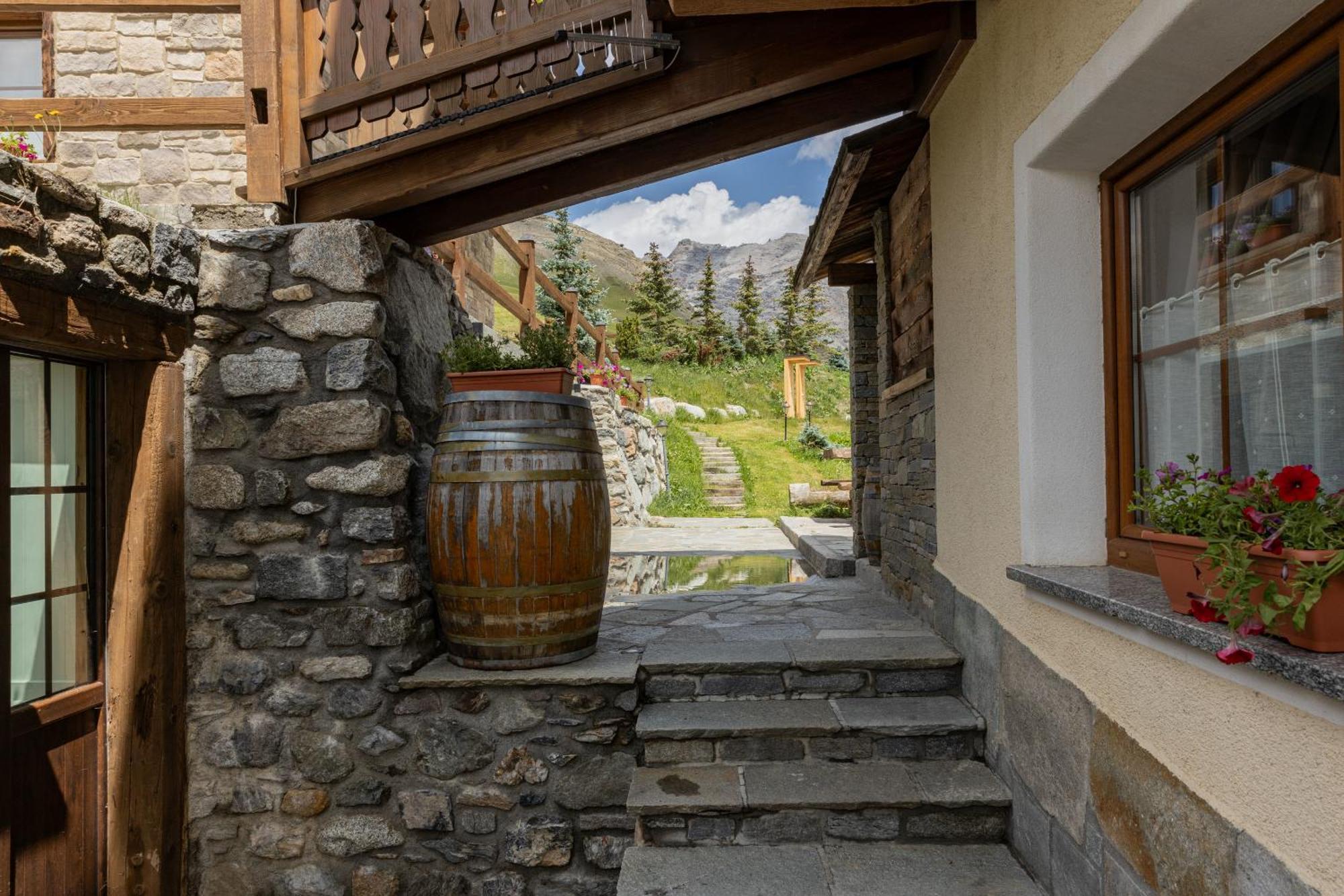 Pianeta Oro Avamposto Meteo Apartamento Livigno Exterior foto